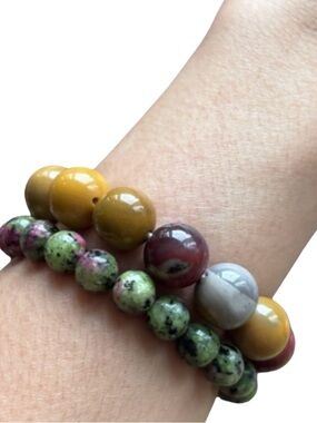 🍒NEW Crystal Healing Handmade Ruby Zoisite "Macy" Bracelet by Loaded